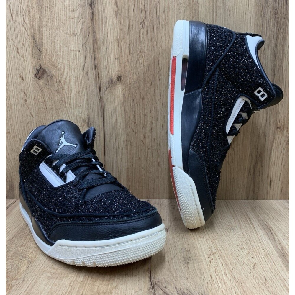 Jordan Air Jordan 3 Retro SE AWOK Vogue Low-Top Sneakers Black/Sail BQ3195-001
